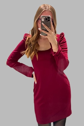 
                             
                                Мариза платье.
                                Обложка отзыва пользователя Пользователь 104720
                             
                        