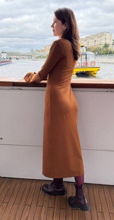 Вкусное платье корица