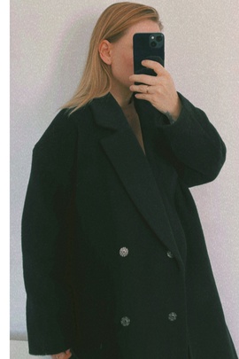 
                             
                                Пальто Мартина.
                                Обложка отзыва пользователя Евгения Пузанкова
                             
                        