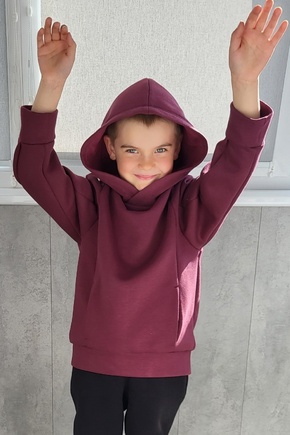 Модный худи для сына