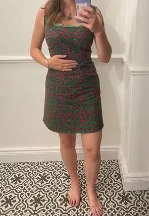 Really nice fitting, flattering dress, easy to make, love it, have made this pattern twice already. Spasibo!)