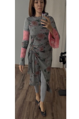 
                             
                                Сивилла платье.
                                Обложка отзыва пользователя Пользователь 172464
                             
                        