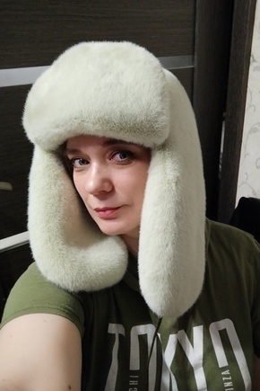 Уютная шапка из экомеха