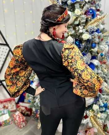 Чудесная выкройка! Идеальная посадка, мне очень понравилось ее шить)