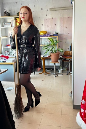 Очень празднично