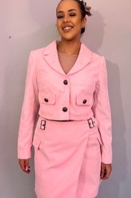 
                             
                                Bryce blazer.
                                Обложка отзыва пользователя Karen Cole
                             
                        