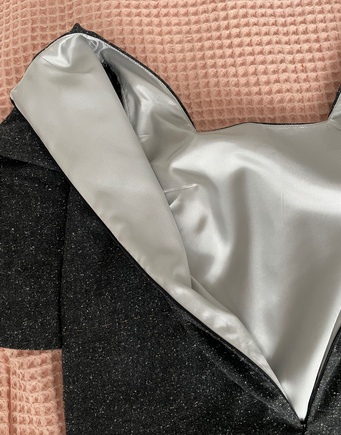 Хорошее простое платье