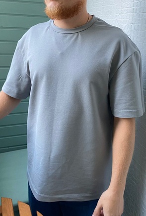 Вторая в жизни футболка, которую я сшила сама