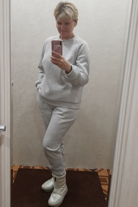 
                             
                                Джемпер Ника.
                                Обложка отзыва пользователя Виктория
                             
                        