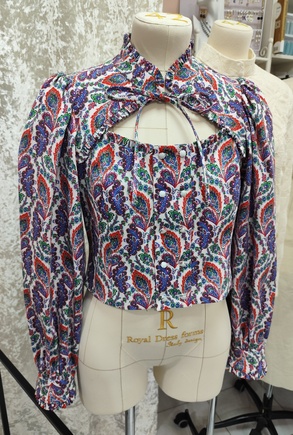 Великолепная блуза