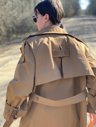 Тренч очень классный.