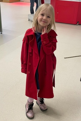 
                             
                                Тренчкот Эспен (девочки).
                                Обложка отзыва пользователя Пользователь 213511
                             
                        