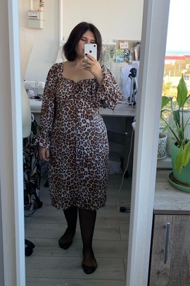 
                             
                                Розалин платье.
                                Обложка отзыва пользователя Ксения Костюкович
                             
                        