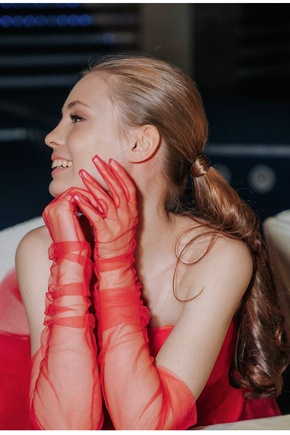 Прекрасный аксессуар для выпускного бала