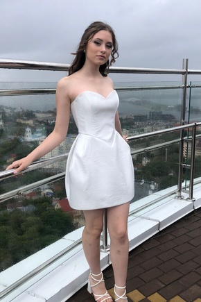 Красивое платье