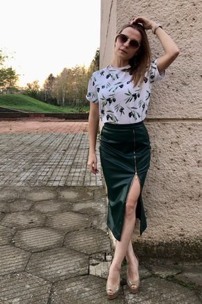 Юбка из экокожи