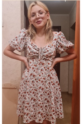 
                             
                                Холли платье.
                                Обложка отзыва пользователя Анастасия Двойнова
                             
                        