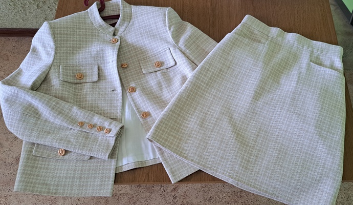 Классный жакет.