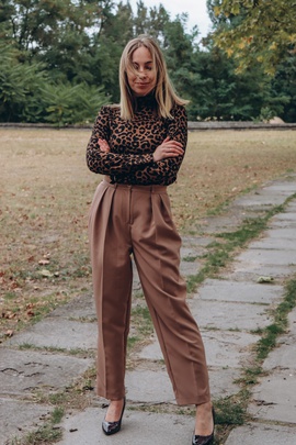 
                             
                                Брюки Аделина.
                                Обложка отзыва пользователя Пользователь 174074
                             
                        