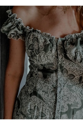 
                             
                                Платье Алексия.
                                Обложка отзыва пользователя Татьяна
                             
                        