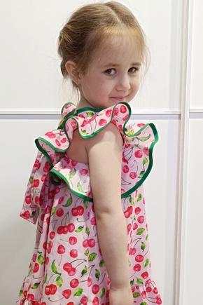 Замечательное, воздушное платье!)