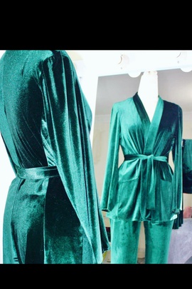 
                             
                                Жакет Оливия.
                                Обложка отзыва пользователя Пользователь 60789
                             
                        