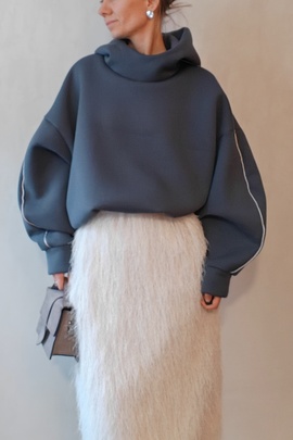 
                             
                                Фарра худи.
                                Обложка отзыва пользователя Пользователь 275318
                             
                        