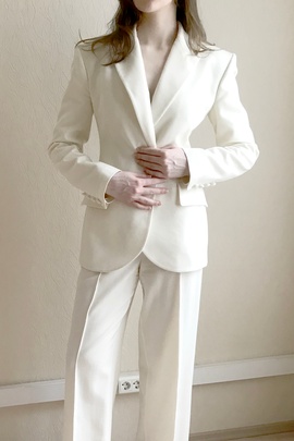 
                             
                                Беллеан жакет.
                                Обложка отзыва пользователя Rosa M project
                             
                        