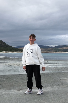 
                             
                                Худи Лилас.
                                Обложка отзыва пользователя Ксения
                             
                        