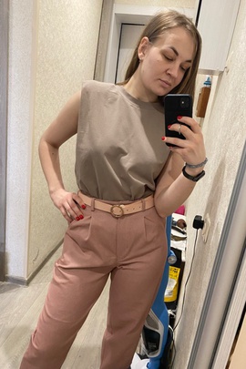 
                             
                                Брюки Бритни.
                                Обложка отзыва пользователя Пользователь 1708
                             
                        