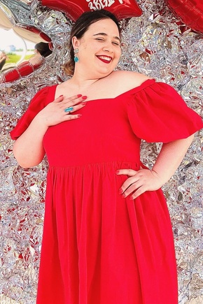 Впечатляющее романтичное платье