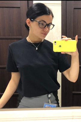 
                             
                                Футболка Аля.
                                Обложка отзыва пользователя Ксения Брежнева
                             
                        