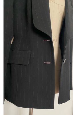 
                             
                                Эделейд жакет.
                                Обложка отзыва пользователя Пользователь 86274
                             
                        