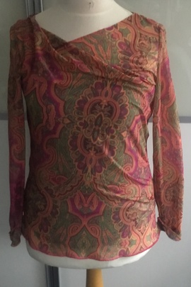 
                             
                                Lemma long sleeve top.
                                Обложка отзыва пользователя Пользователь 516704
                             
                        