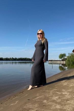 Платье, привлекающее внимание