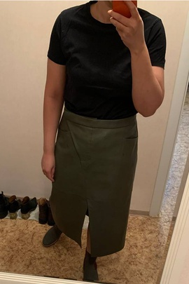 
                             
                                Илана юбка.
                                Обложка отзыва пользователя Карина
                             
                        