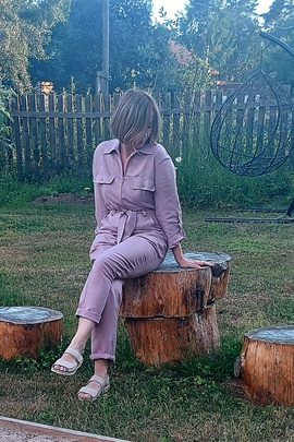 
                             
                                Комбинезон Алекс.
                                Обложка отзыва пользователя Пользователь 254718
                             
                        