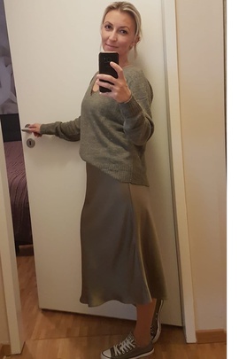 
                             
                                Юбка Сати.
                                Обложка отзыва пользователя Пользователь 171555
                             
                        