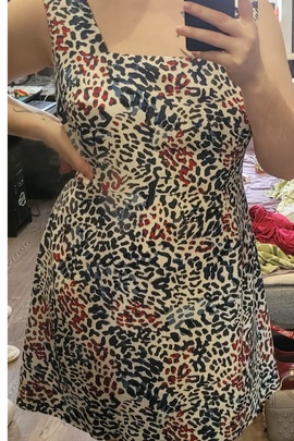 
                             
                                Одри платье.
                                Обложка отзыва пользователя Пользователь 20929
                             
                        