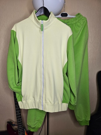 В двух вариантах