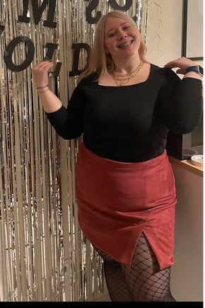 Стильная базовая юбка