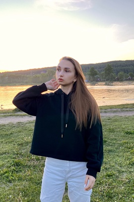 
                             
                                Худи Лилас.
                                Обложка отзыва пользователя Наталья
                             
                        