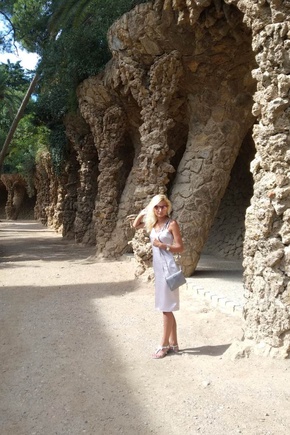 Легкая и стильная Лея