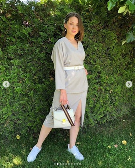 
                             
                                Жакет Селена.
                                Обложка отзыва пользователя Ксения
                             
                        