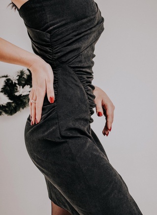 Лучше черное маленькое платье в моем гардеробе🖤