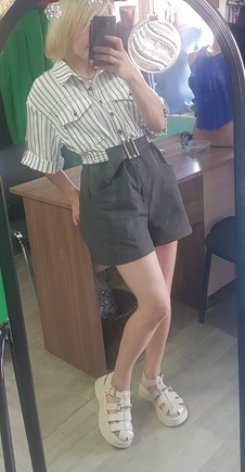 Все мужчины посворачивали головы! И женщины тоже)))