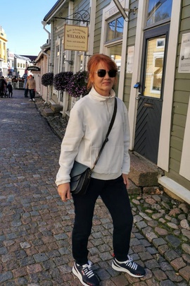 
                             
                                Худи Линдси.
                                Обложка отзыва пользователя Пользователь 190986
                             
                        