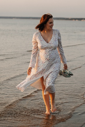 У каждой девушки в интересном положении должно быть это платье