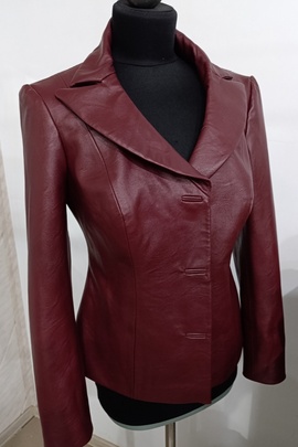 
                             
                                Рикарда жакет.
                                Обложка отзыва пользователя Валерия Ливенцова
                             
                        