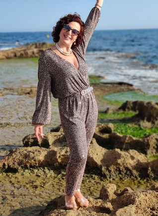 working with sequins for the first time and so rewarding